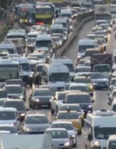 İstanbullunun bitmeyen çilesi: Trafik