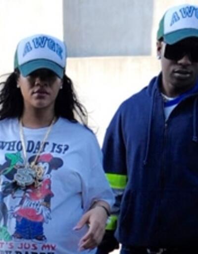 Hamile sevgilisi Rihanna ile tatilden dönen şarkıcı tutuklandı