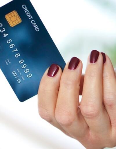 Kredi kartı olanlar dikkat: Banka kart aidatını iade etti