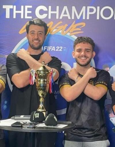 Merih Demiralın espor takımı Türkiye şampiyonu oldu