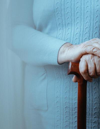 Rüyada Yaşlı Kadın Görmek Ne Anlama Gelir Rüyada Yaşlı Kadın Görmek Nasıl Yorumlanır
