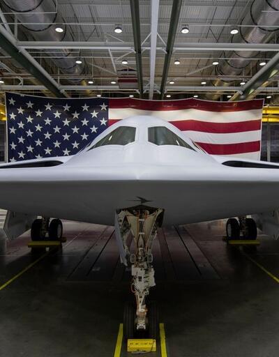 ABD yeni nesil bombardıman uçağını tanıttı