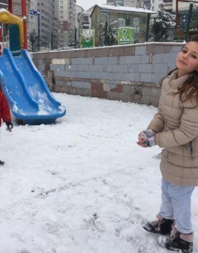 Ankarada çocukların kar keyfi