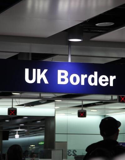 Birleşik Krallıkta 12 bin sığınmacının başvurusu yüz yüze görüşme yapılmadan değerlendirilecek