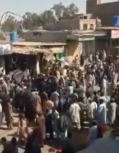 Pakistan’da bombalı saldırı: 5 ölü, 16 yaralı