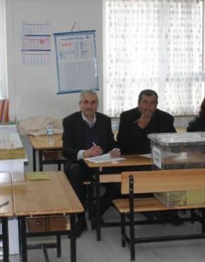 Emirdağda 3 mahallede seçim yapıldı