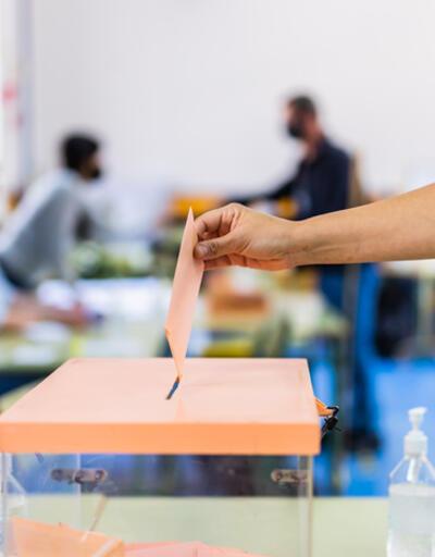 Oy kullanmama cezası ne kadar, kaç TL Seçimde oy kullanmak zorunlu mu Oy kullanmama cezası 2023