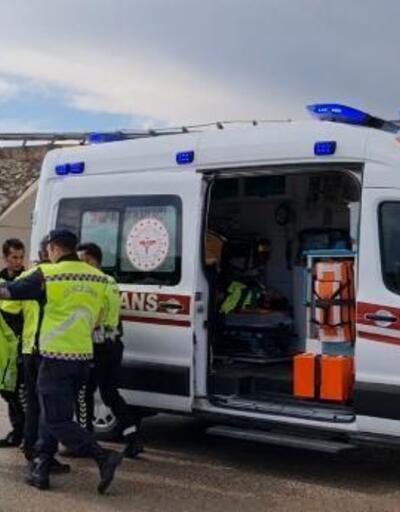 Kırıkkalede otomobilin çarptığı trafik polisi yaralandı