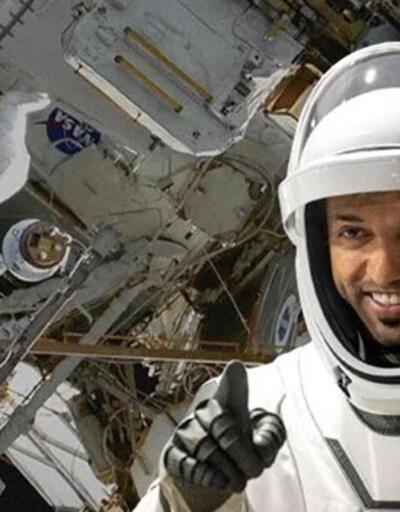 Uzay tarihine geçti: Uzay yürüyüşü yapan ilk Arap astronot oldu