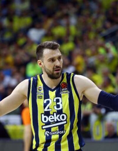 Fenerbahçe, Sloukasın son saniye üçlüğüyle kaybetti