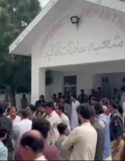 Pakistan’da okula silahlı saldırı: 8 öğretmen öldürüldü