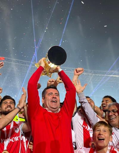 Samsunspor şampiyonluk kupasını aldı