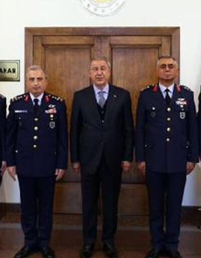 Bakan Akar, Hava Kuvvetleri Komutanı Orgeneral Gülanı kabul etti