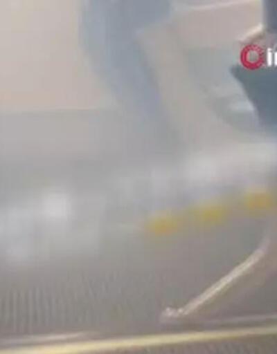Gökyüzünde duman paniği: Yolcu uçağı acil iniş yaptı