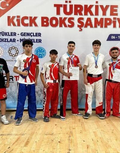 Kick Boks Türkiye Şampiyonasından 35 madalya ile döndüler