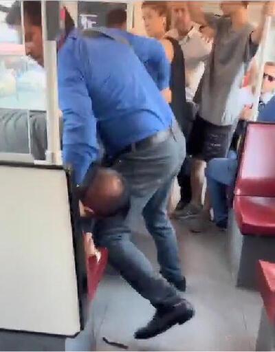 Gaziosmanpaşada tramvayda bıçaklı kavga
