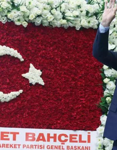 MHP Lideri Bahçeli’den AK Parti’nin 22’nci yılına özel hediye