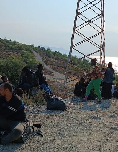 Foçada 48 düzensiz göçmen yakalandı