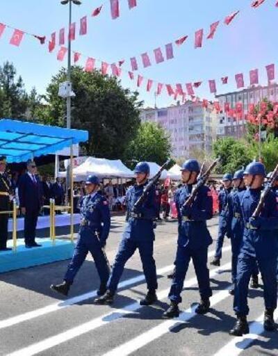 Diyarbakır, Mardin ve Bingöl’de 30 Ağustos Zafer Bayramı kutlamaları