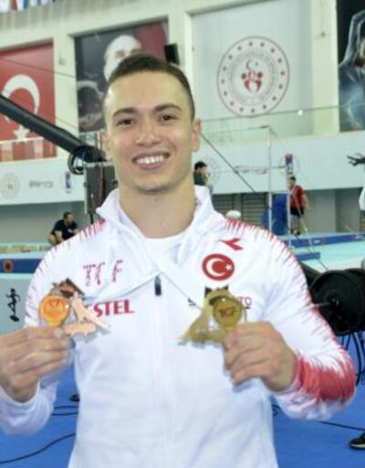 Milli cimnastikçi Ahmet Önderden altın madalya