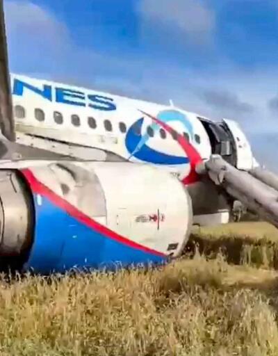 Rusya’da 167 kişiyi taşıyan yolcu uçağı tarlaya acil iniş yaptı