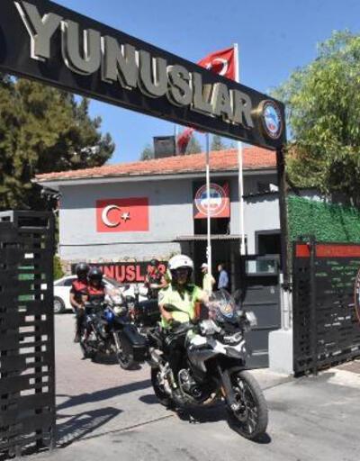 İzmirde motosikletli Şahin ve Yunus polislerinden denetim