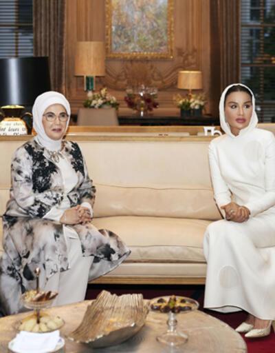 Emine Erdoğan, Katar Emiri Al Saninin annesi Şeyha Moza bint Nasırla görüştü