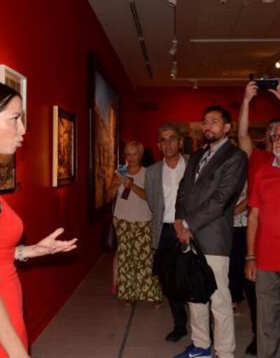 Ressam Samsonovun 100 Yıllık Cumhuriyet sergisi AKSde açıldı
