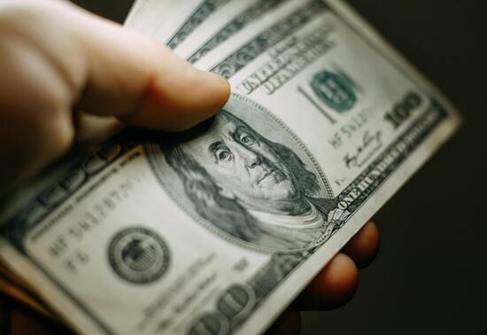 Bloomberg: Dolara karşı tepki dünya çapında büyüyor