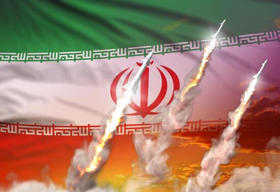 İran'dan tehdit dolu sözler: Onları vuracak füzelere sahibiz