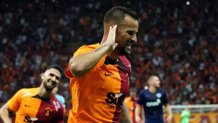 Okan Buruk'tan flaş karar! Galatasaray'da üç futbolcu kadrosu dışı