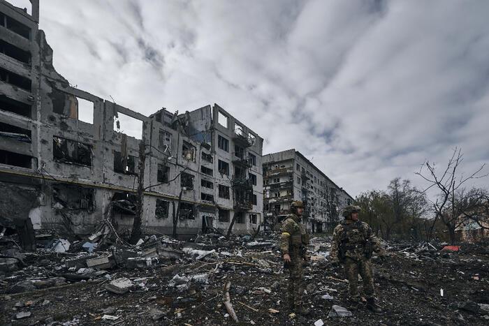 Zelenski'den Donetsk'teki çatışmalara ilişkin 'cehennem' benzetmesi