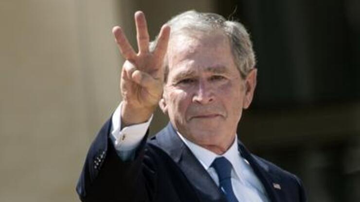 Bush gözyaşlarını tutamadı... 