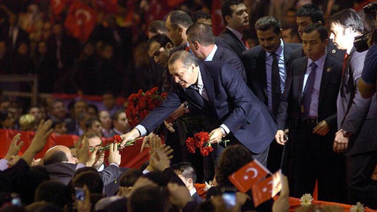 Erdoğan, İstanbul'da Romanlarla buluştu