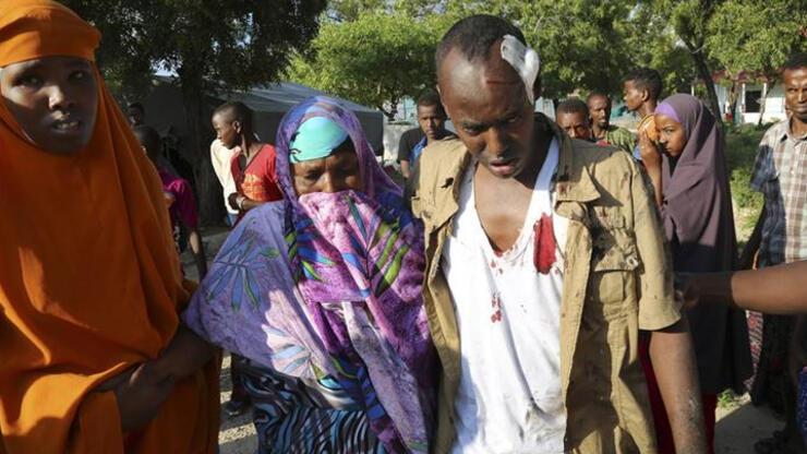 Somali'de bombalı saldırı:  11 kişi hayatını kaybetti