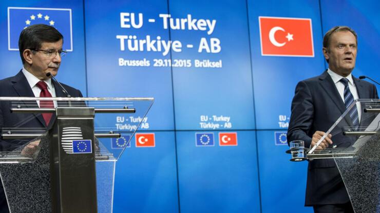 "Brüksel Türkiye'deki demokrasi kaygılarını arka plana attı"