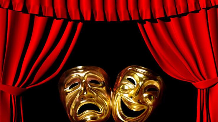"Salon ilaçlanıyor" diye Tiyatro Festivali iptal edildi