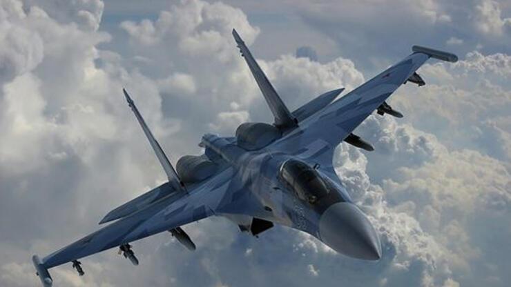 İngiliz jetlerinden Rus bombardıman uçaklarına uyarı!
