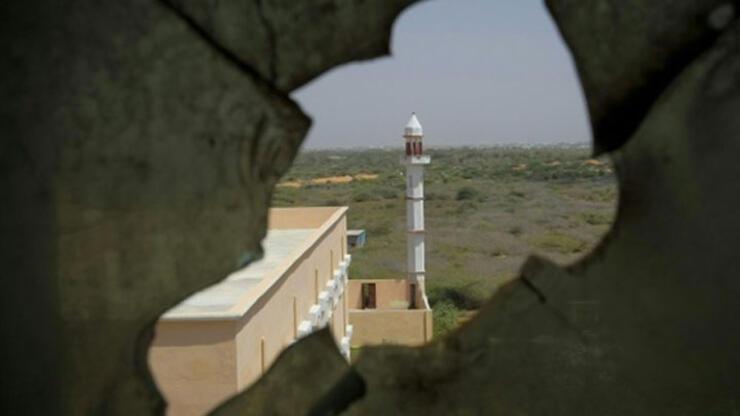Somali'de cami inşaatı çöktü: en az 15 ölü