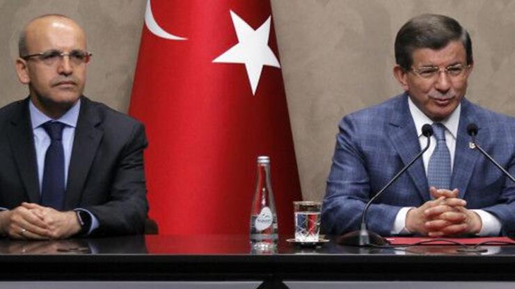 Financial Times: 'Türkiye'de ekonomik reformlar tökezliyor'