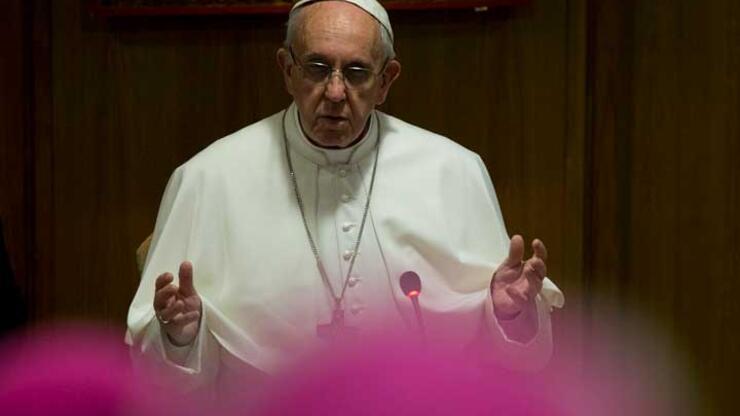 Papa: “Devletler laik olmalı, dini olanların sonu kötü bitiyor"