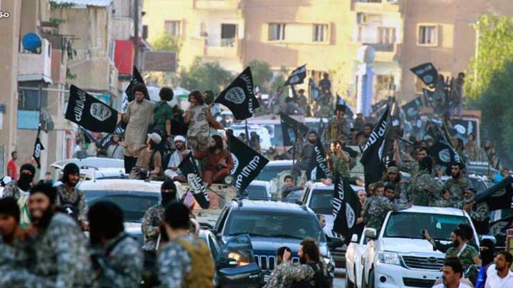 Rakka'da geniş bir bölge IŞİD'den temizlendi