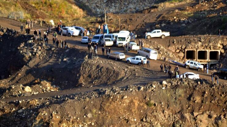 Şirvan'da toprak altından 1 işçinin daha cesedi çıkarıldı