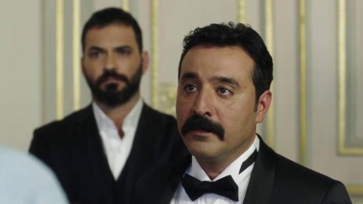 Mustafa Üstündağ kimdir, kaç yaşında, hangi dizilerde oynadı?