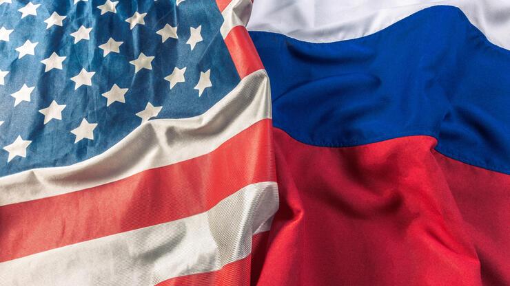 Rusya'dan ABD'ye: Teröristlerle flört etmeyi bırak!