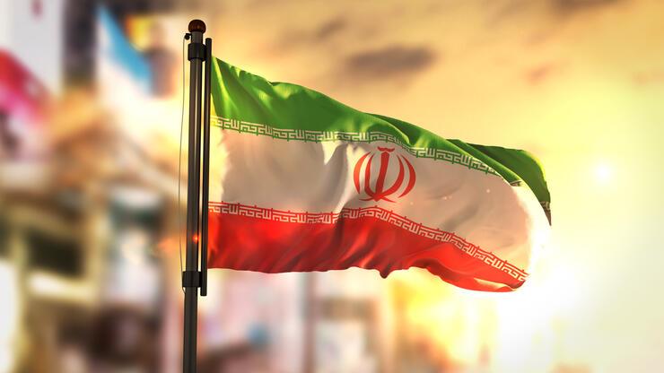 İran meclisinde toplu istifa