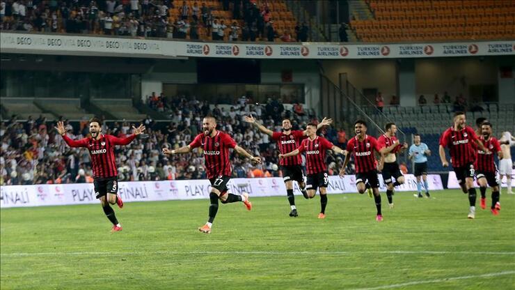 Gazişehir Gaziantep penaltıları sevdi