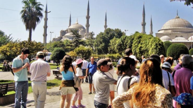 "İstanbul’a gelen turistin İstanbul nüfusunu geçmesini bekliyoruz"