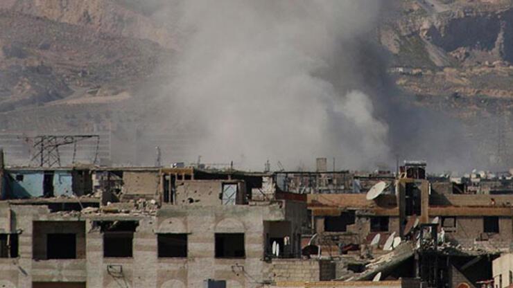 Rusya ve rejimin İdlib'e hava saldırısında 8 sivil hayatını kaybetti