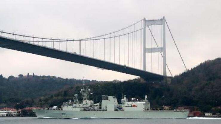 NATO savaş gemileri İstanbul Boğazı'ndan geçti